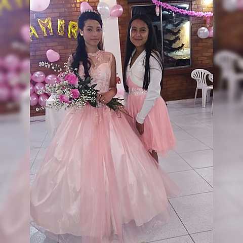 LOS QUINCE MI MI PRIMA