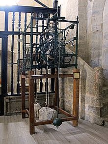 RELOJ MECÁNICO O DE CUERDA.