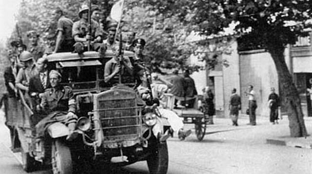 Gli Alleati liberano Napoli