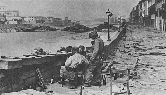 Gli Alleati liberano Firenze