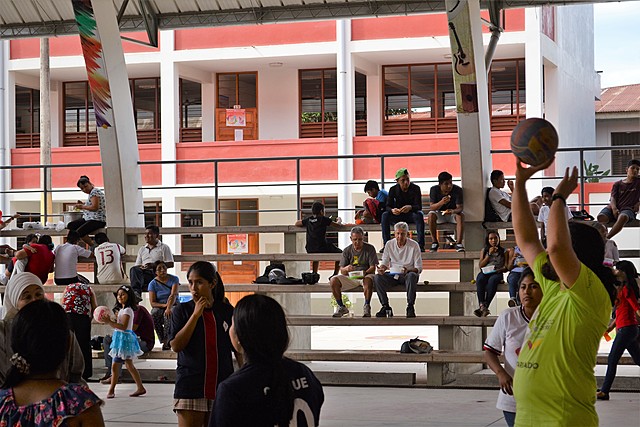 Institución educativa Santa Cruz