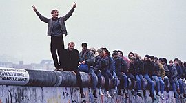 Timeline: BERLINGO HARRESIAREN ERORRERA