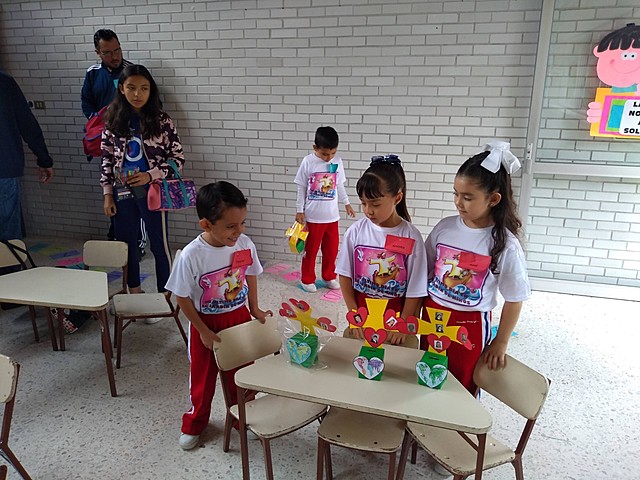 MI ÚLTIMO DÍA EN EL KINDER DEL CEL