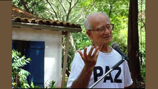 La Comunicación para el cambio social: Juan Luis Díaz  Bordenava