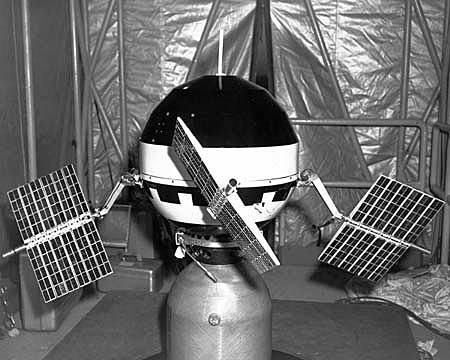 Pioneer 5, spin-stabilized space probe