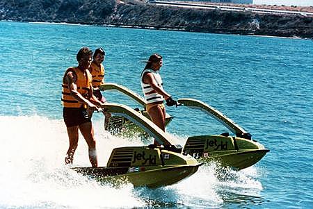 JET-SKI