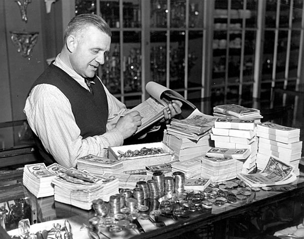 Trabajo de referencia limitado al estudio e investigación