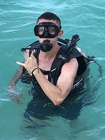 Tittle: we were happy and we didn't know