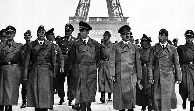 Hitler entra en Paris