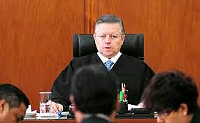 Funcionamiento de jueces administrativos.