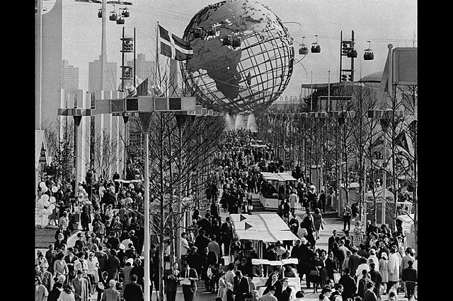 New York World’s Fair begins