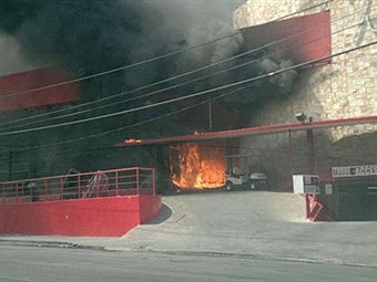 Incendio en el Casino Royale (Mexico)