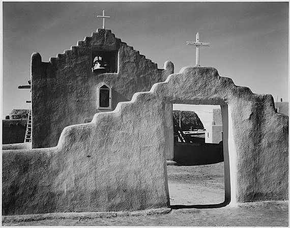 Iglesia de	Adams, Taos, Pueblo