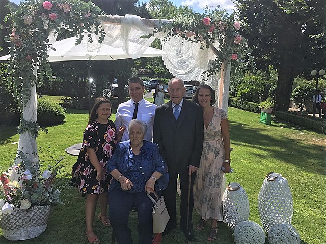 Egon naizen lehenengo ezkontza