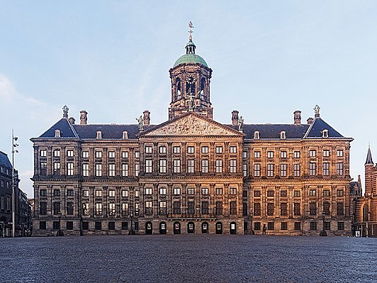 Paleis op de dam