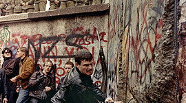 Timeline: Antecedentes y desarrollo de la Segunda Guerra Mundial, Guerra Fría y la caída del Muro de Berlín