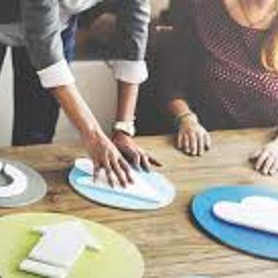 Timeline: HISTORIA DEL MARKETING (Enfoque en publicidad)