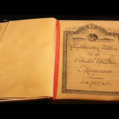 Timeline: Evolución Histórica de la Constitución Política de los Estados Unidos Mexicanos