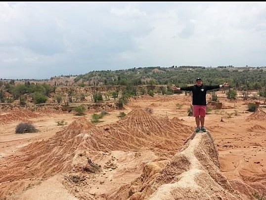 CONQUERING NATIONAL TERRITORIES