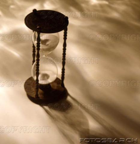 1500 A.C primer reloj de arena creado por el emperador Augusto