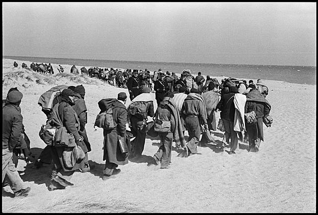 Caiguda de Catalunya i exili de molts republicans a França