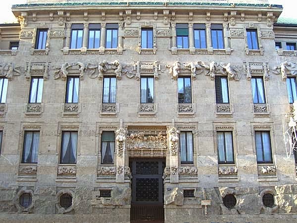 Palazzo Castiglioni