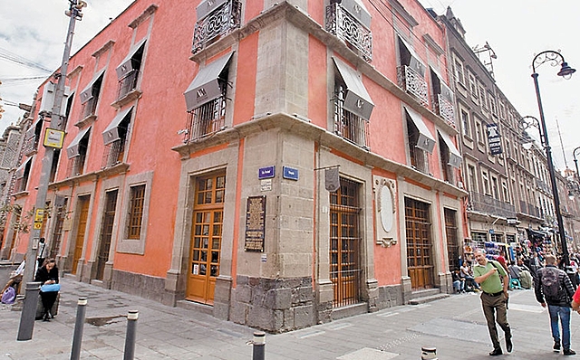 Llega a México la primera imprenta