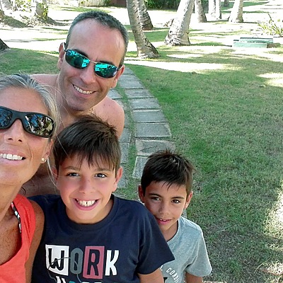 Timeline: Mis vacaciones en familia