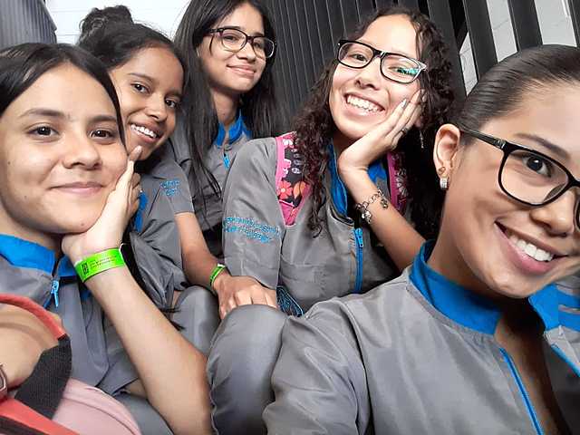 MI PRIMERA VEZ VISITANDO UNIVERSISDADES