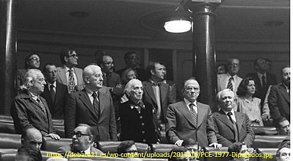 SE INSTAURAN COMITÉS