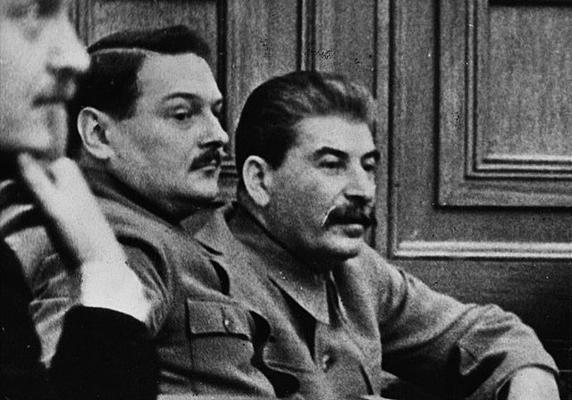 La doctrina Jdàrnov i el Kominform