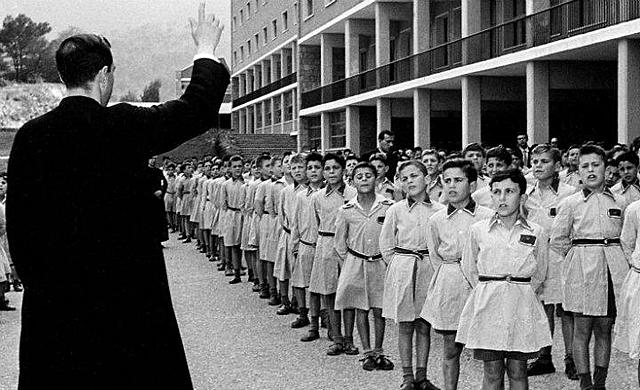 Fin de la Autarquía