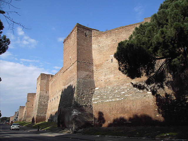 Fortification of Rome