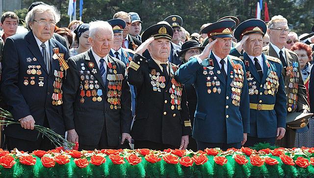 10 лет победы в великой отечественной войне