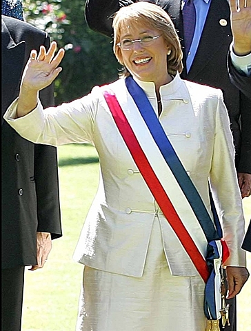 Primera presidenta mujer en Chile