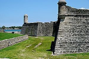 The British captured St. Augustine, Florida but lose to the Spanish during the Siege of St. Augustine.