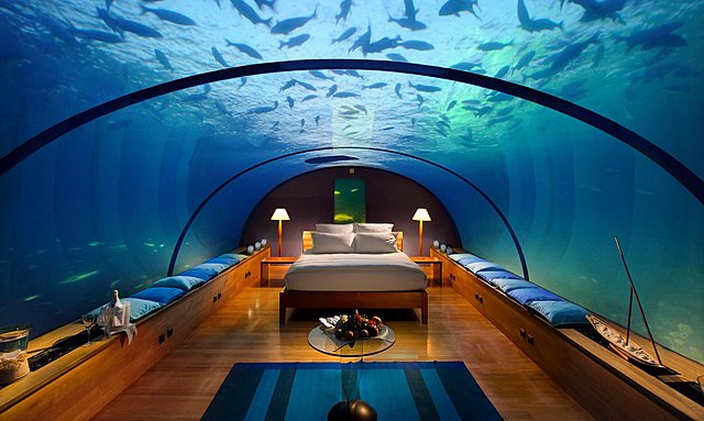 Primer Hotel submarino