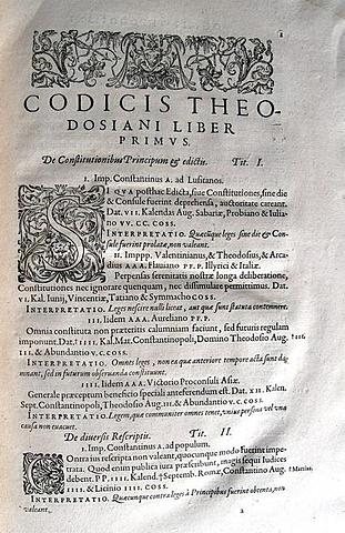 Edición y recepción en Occidente del Código Teodosiano.