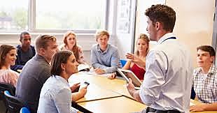 Zuzendari kargurako harautegia aurkeztu