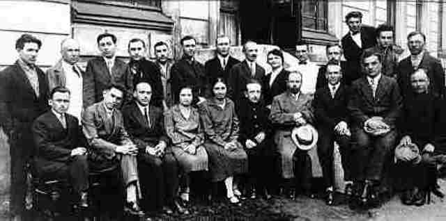 Vitgoski: se gradua en la universidad de Moscu