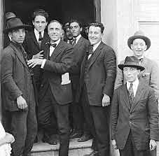 1924- Mussolini modifica la legge elettorale per assicurarsi il pieno controllo del Parlamento  Il delitto Matteotti