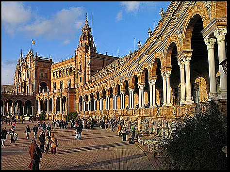 Arquitectura de finales del siglo XIX-1960: Plaza de España Sevilla