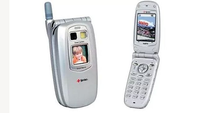First Camera Phone Invented