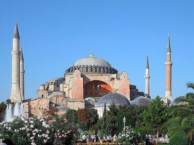 EDIFICACIÓN ICONICA BIZANTINA.