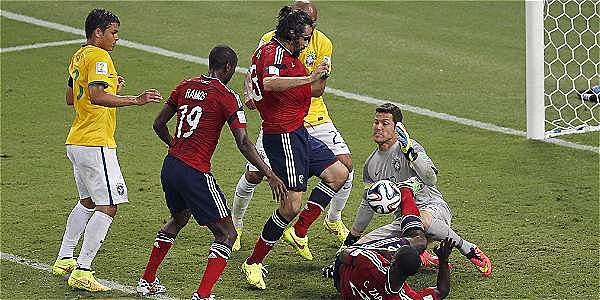 Offside mal cobrado mundial Brasil 2014