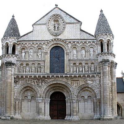 Timeline: ARQUITECTURA ROMÁNICA EN FRANCIA