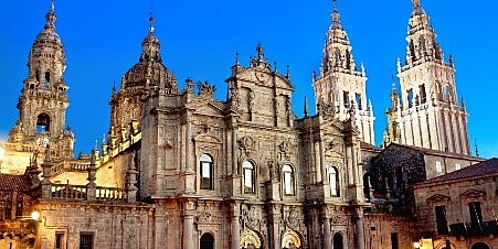 Edificación Icónica Románica