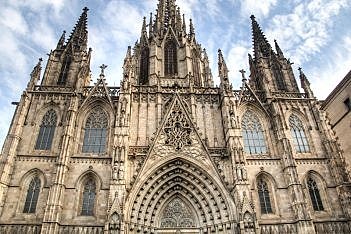 Edificación Icónica Gótico