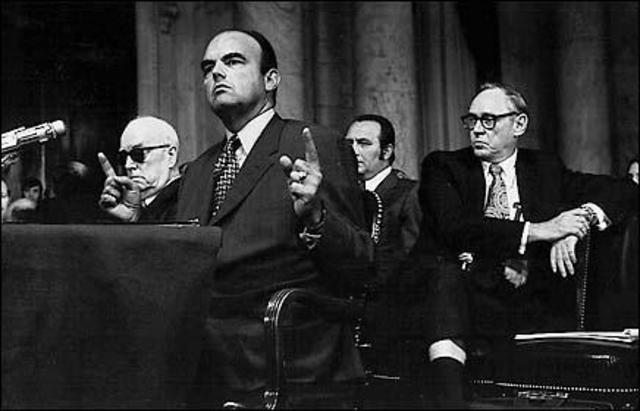 Televised Senate hearings on Watergate begin