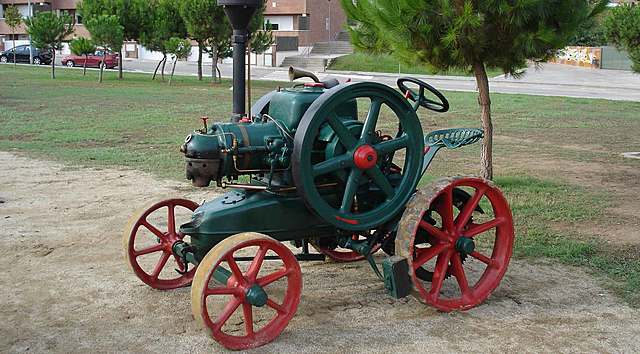 Tractores agrícolas hasta el 1933